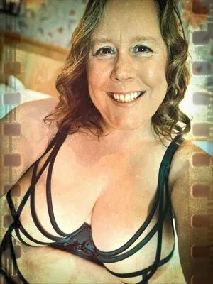 Em In Lingerie OnlyFans Leaked Free Thumbnail Picture - #G2hauaIdJo