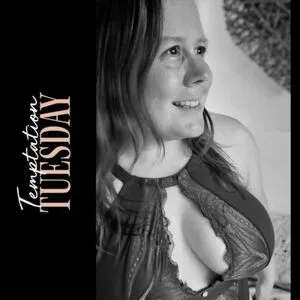 Em In Lingerie OnlyFans Leaked Free Thumbnail Picture - #TaGTfarV4b