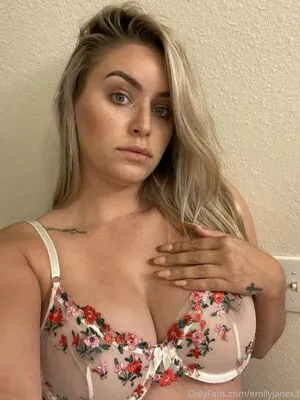 Em Jane OnlyFans Leaked Free Thumbnail Picture - #u6ABGxbLgp