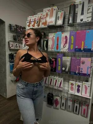 Ema Ferusova OnlyFans Leaked Free Thumbnail Picture - #3Hg8lrBvOa