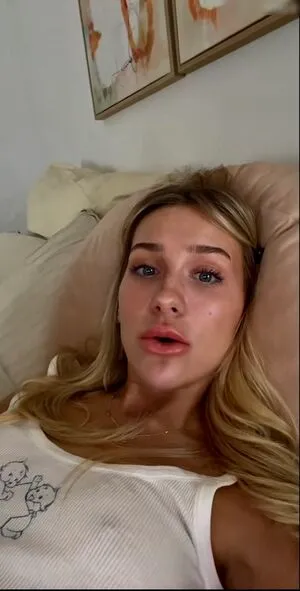 Ema Louise OnlyFans Leaked Free Thumbnail Picture - #XDmPgbMv3c