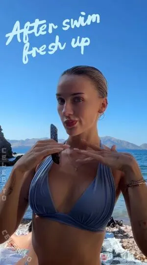 Ema Louise OnlyFans Leaked Free Thumbnail Picture - #aXe834tLoa