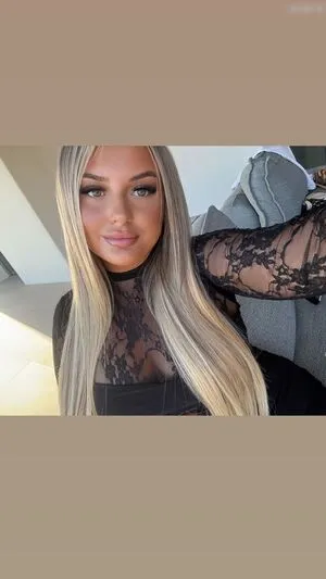 Ema Mic OnlyFans Leaked Free Thumbnail Picture - #ORcnLxCzQo