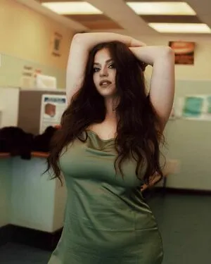 Emalia Genie Safia OnlyFans Leaked Free Thumbnail Picture - #1JXXHo1Zz7