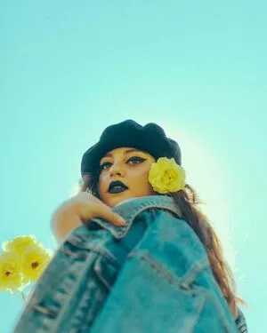 Emalia Genie Safia OnlyFans Leaked Free Thumbnail Picture - #MHyfOsYxeC