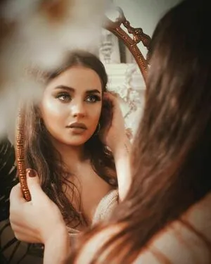 Emalia Genie Safia OnlyFans Leaked Free Thumbnail Picture - #YxsZyu5ATv
