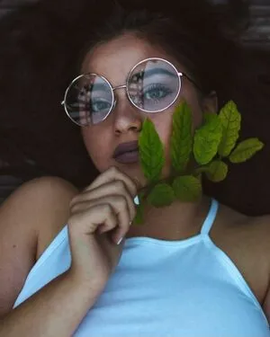 Emalia Genie Safia OnlyFans Leaked Free Thumbnail Picture - #aPyRxahrmY
