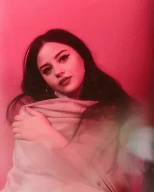 Emalia Genie Safia OnlyFans Leaked Free Thumbnail Picture - #g2mG53Cjrz