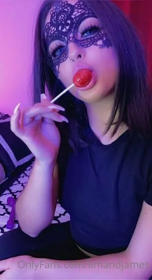 Emandjames OnlyFans Leaked Free Thumbnail Picture - #TesYGG5It4