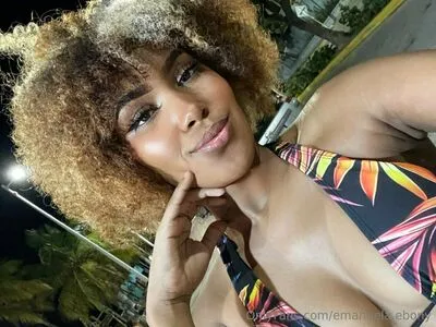 Emanuela Ebony OnlyFans Leaked Free Thumbnail Picture - #UgUaNjKdiZ