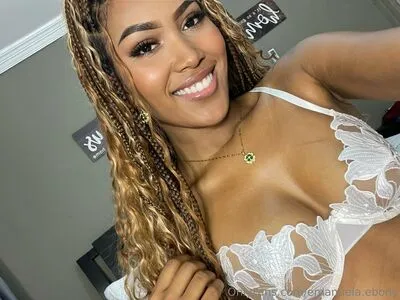 Emanuela Ebony OnlyFans Leaked Free Thumbnail Picture - #dwdwlepFJM
