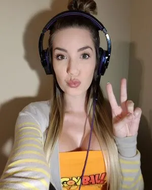 Ember Aura OnlyFans Leaked Free Thumbnail Picture - #lqGcSdm8wt