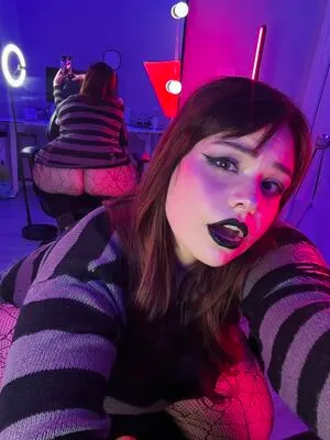 Ember Iska OnlyFans Leaked Free Thumbnail Picture - #nC4bqNVEr9