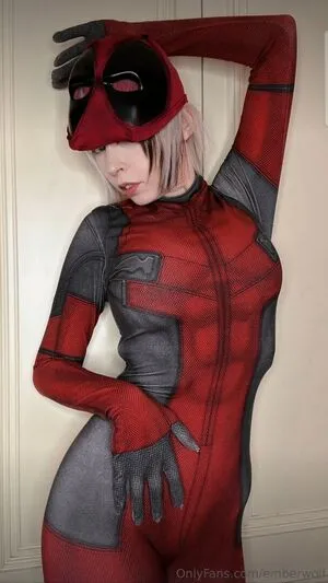 Ember Wolf OnlyFans Leaked Free Thumbnail Picture - #IpsSTCELOA