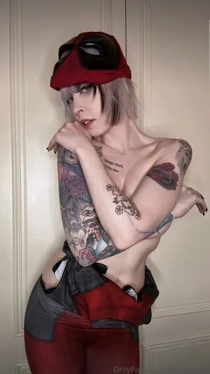 Ember Wolf OnlyFans Leaked Free Thumbnail Picture - #WS12Ozuhux