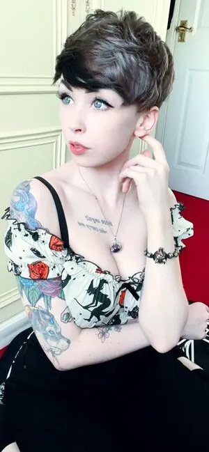 Ember Wolf OnlyFans Leaked Free Thumbnail Picture - #ZxNakd64SW