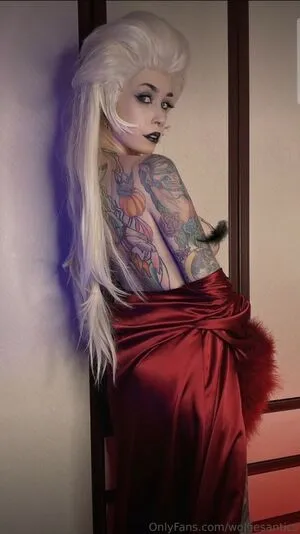 Ember Wolf OnlyFans Leaked Free Thumbnail Picture - #ox3xOdI33k