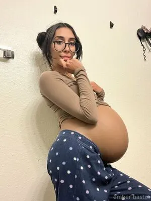 Emberbastet OnlyFans Leaked Free Thumbnail Picture - #21QEoxO4Kg