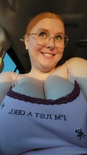 Embersweetss OnlyFans Leaked Free Thumbnail Picture - #IQZE9xJjnd