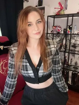 Embertay OnlyFans Leaked Free Thumbnail Picture - #uvxo8gcDit