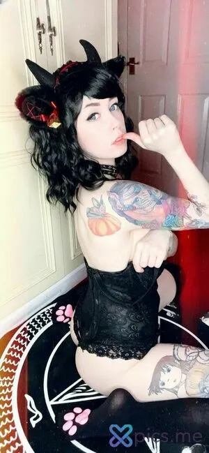 Emberwolf OnlyFans Leaked Free Thumbnail Picture - #k4KATL1r7A