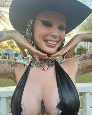 Embodoe OnlyFans Leaked Free Thumbnail Picture - #eZBBQO5txr