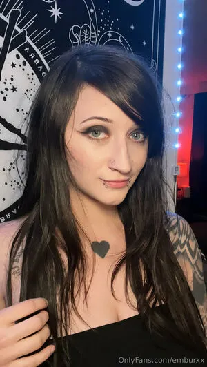 Emburxx OnlyFans Leaked Free Thumbnail Picture - #SErmWwAOIB