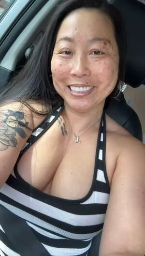 Emelh827 OnlyFans Leaked Free Thumbnail Picture - #LEGPsDiEzm
