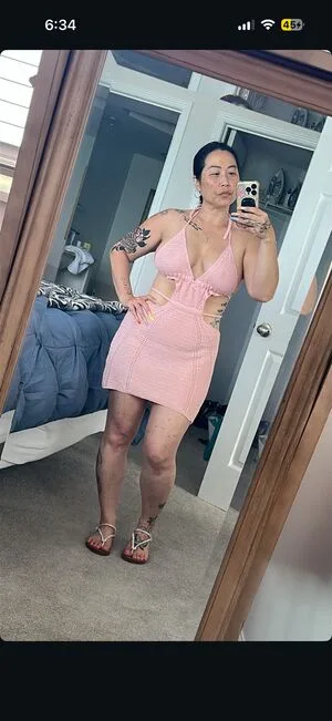 Emelh827 OnlyFans Leaked Free Thumbnail Picture - #ofnnc17fI8