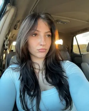 Emeliahberetta OnlyFans Leaked Free Thumbnail Picture - #17gDNHN2bh