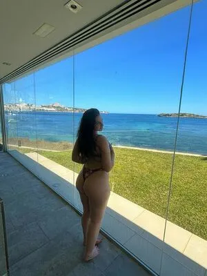 Emely Hernandez OnlyFans Leaked Free Thumbnail Picture - #PicutTeGKU