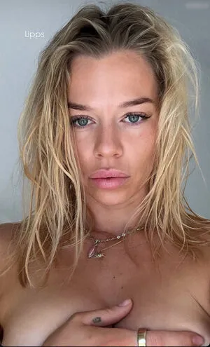 Emely Hffer OnlyFans Leaked Free Thumbnail Picture - #0oWM1JL1Dg