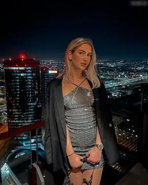 Emelyhoermedinger OnlyFans Leaked Free Thumbnail Picture - #cTec9nzPCp