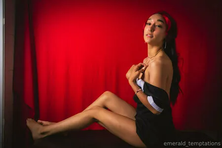 Emerafaeley OnlyFans Leaked Free Thumbnail Picture - #1qvwPdrqX9