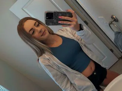 Emeraldgrl1 OnlyFans Leaked Free Thumbnail Picture - #GML8hob7Ck