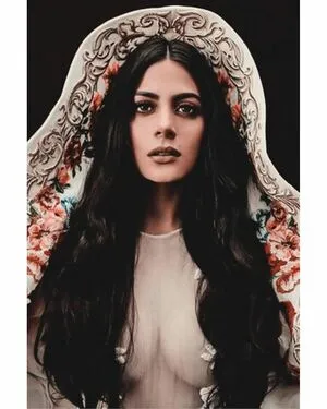 Emeraude Toubia OnlyFans Leaked Free Thumbnail Picture - #ayYqOundEC