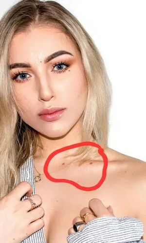 Emerome OnlyFans Leaked Free Thumbnail Picture - #a2rTOW0wZc