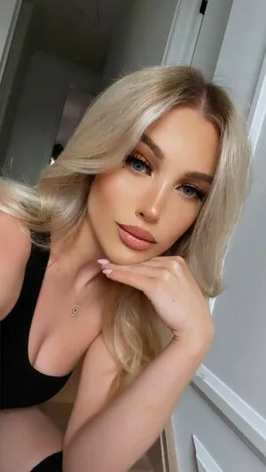 Emerome OnlyFans Leaked Free Thumbnail Picture - #nDk0izrOYZ