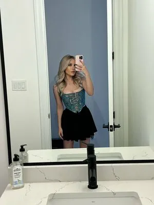 Emerome OnlyFans Leaked Free Thumbnail Picture - #ueLS4avkba