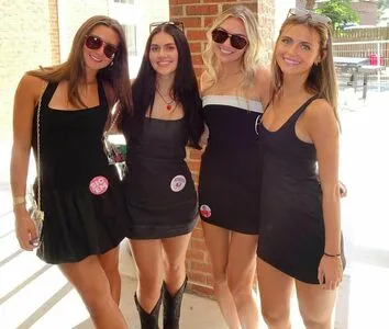 Emerson Llewallyn OnlyFans Leaked Free Thumbnail Picture - #99EnpjKBc8