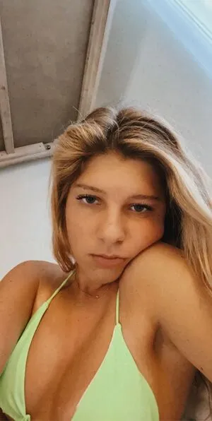 Emery Warm OnlyFans Leaked Free Thumbnail Picture - #8iFNIvFa5Z