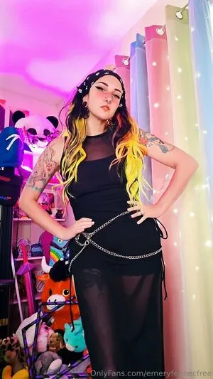 Emeryfennecfree OnlyFans Leaked Free Thumbnail Picture - #J6GECr4xSn