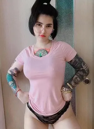 Emhuayza OnlyFans Leaked Free Thumbnail Picture - #PTFXjow2Fi