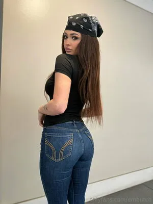 Emhutch OnlyFans Leaked Free Thumbnail Picture - #5tlCZ5KTyO