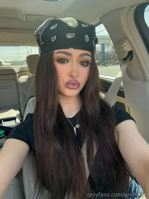 Emhutch OnlyFans Leaked Free Thumbnail Picture - #fZ9IaByIhZ