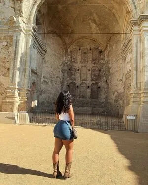 Emi Demi OnlyFans Leaked Free Thumbnail Picture - #UWnzeLR0SC