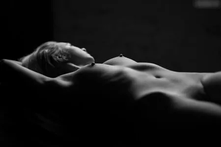 Emi Im Wunderland OnlyFans Leaked Free Thumbnail Picture - #Z51pgS8qmo