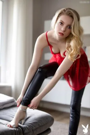 Emi Im Wunderland OnlyFans Leaked Free Thumbnail Picture - #fRHdD0GFvq