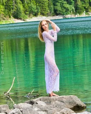 Emi Im Wunderland OnlyFans Leaked Free Thumbnail Picture - #v1xyccfviM