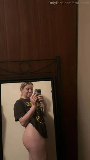 Emi Smith OnlyFans Leaked Free Thumbnail Picture - #XFCGadBwfS